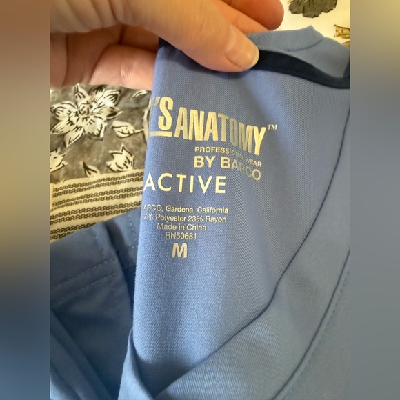 Barco Ceil Blue Scrub Set - Picture 2 of 10